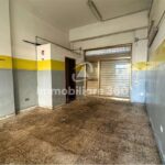 Rende-Via-S.allende-Magazzino-Commerciale-foto-3