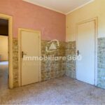Cosenza-Via-R.-Montagna-Stabile-Indipendente-foto-8