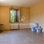 Cosenza-Via-R.-Montagna-Stabile-Indipendente-foto-5